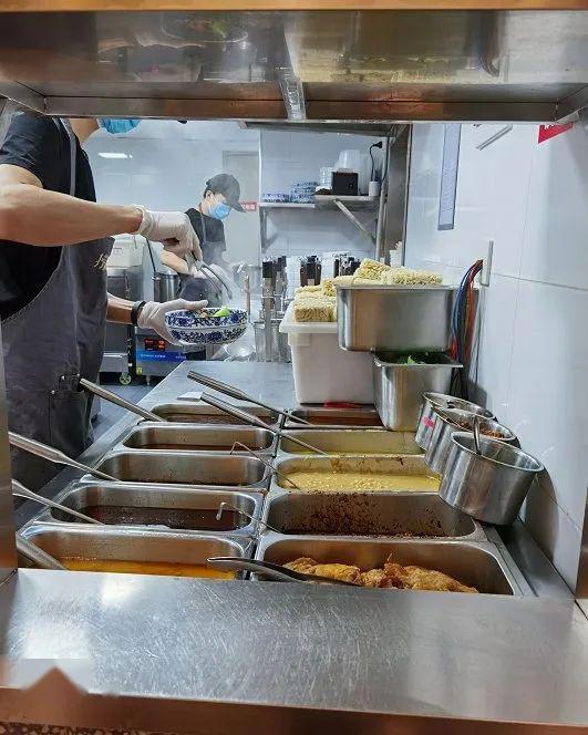 餐飲小館迎來最大危機 一碗面2.99元，海底撈挑起價格戰，品牌快餐如何生存？
